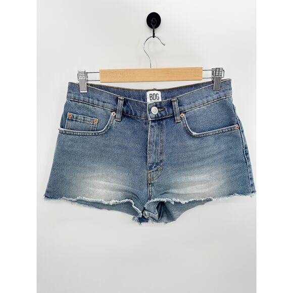 Urban Outfitters BDG Mid Rise Blue Cotton Denim Essential Shorts Women's Size 26 - Picture 1 of 7